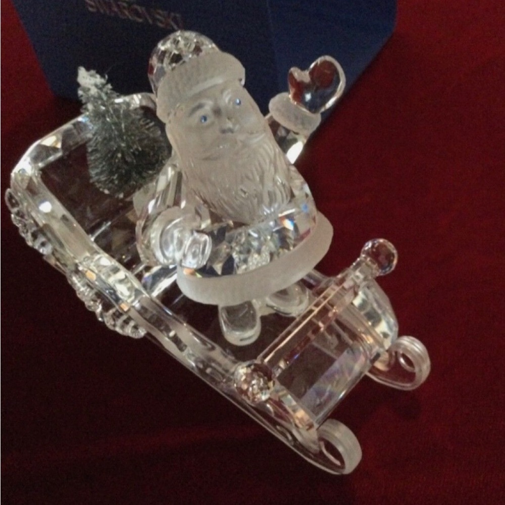 Swarovski Crystal Santa and Sleigh - Picture 3 of 4